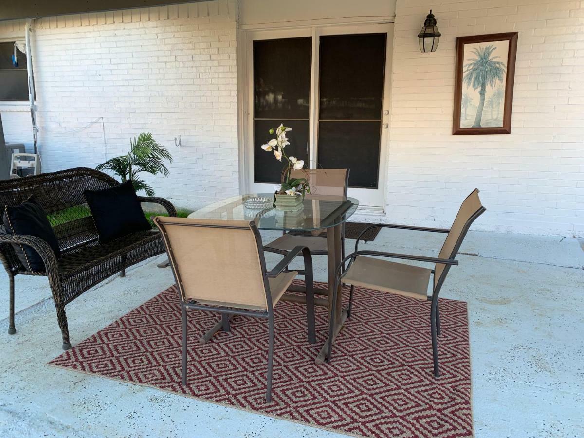 Oasis Near Dfw Airport With Mediterranean Setting Irving Buitenkant foto