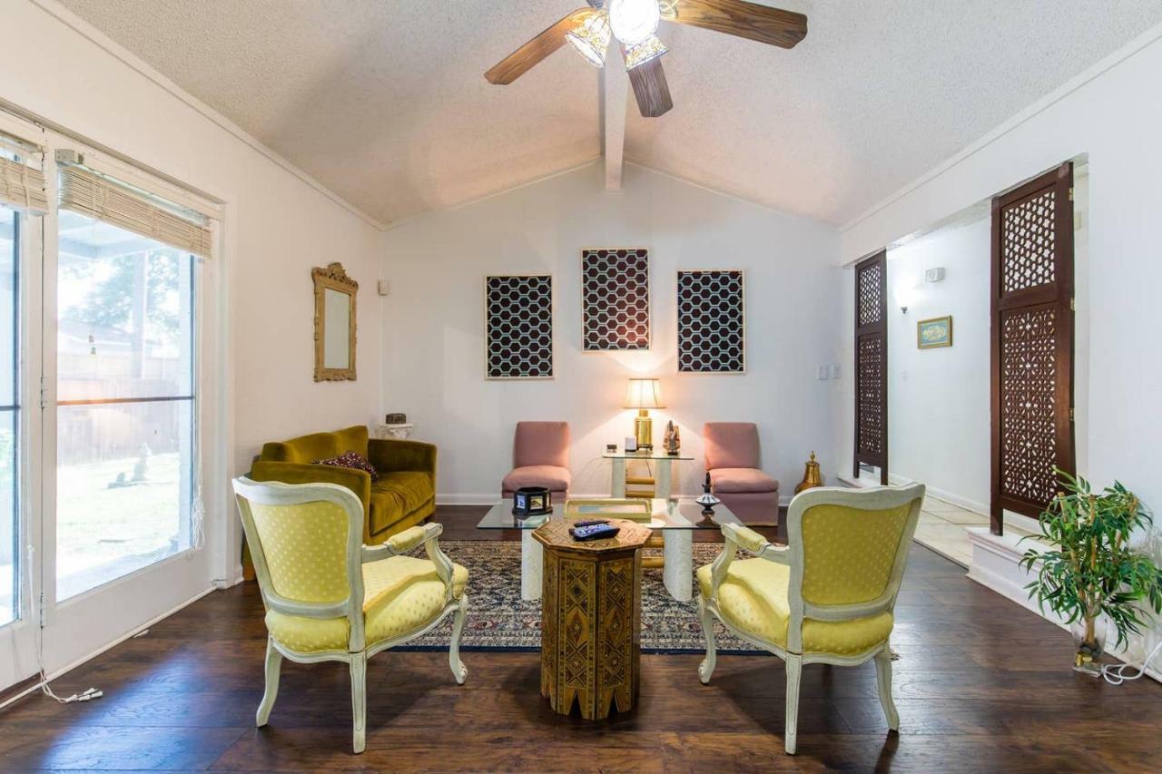 Oasis Near Dfw Airport With Mediterranean Setting Irving Buitenkant foto